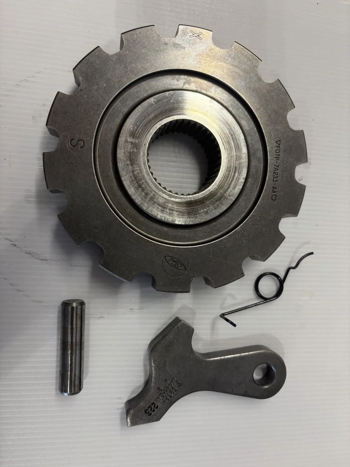 Ford 4E4OD Transmission Parking Pawl Gear With Pin Lever And Spring Used OEM image 2