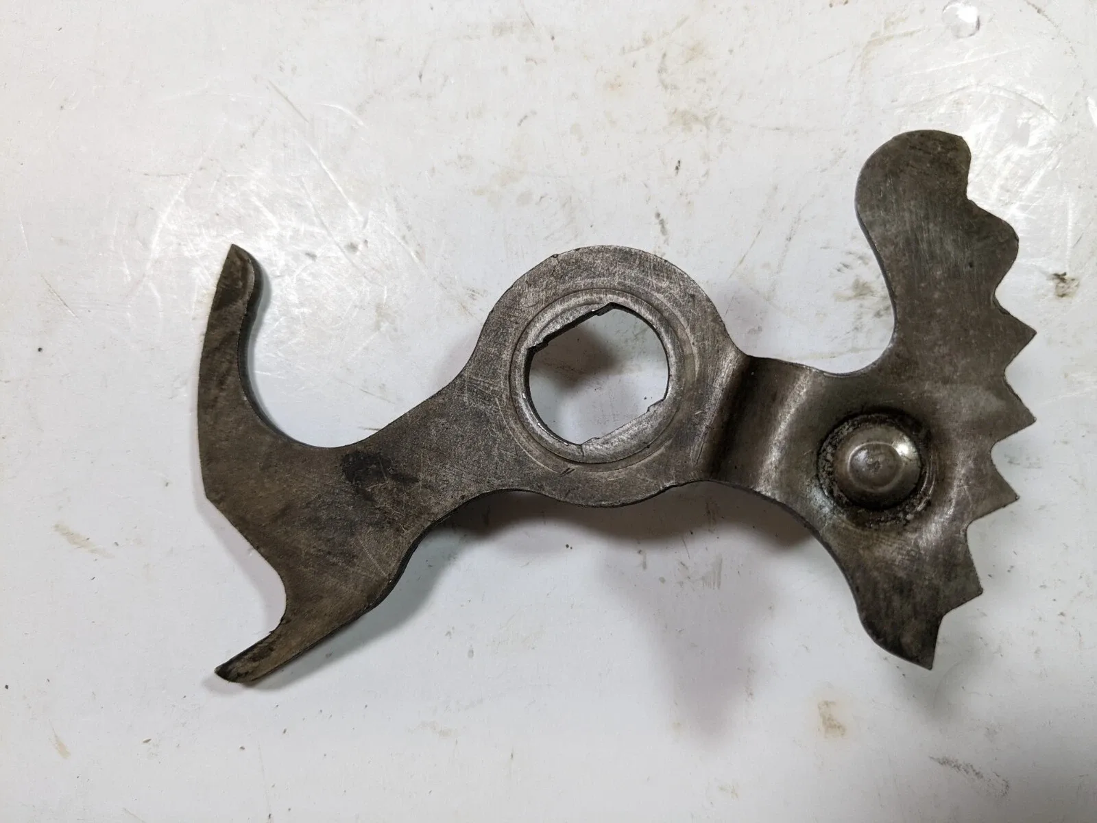 1971-1986 Mustang Automatic C4 Transmission Parking Pawl Rooster Comb Bracket image 4