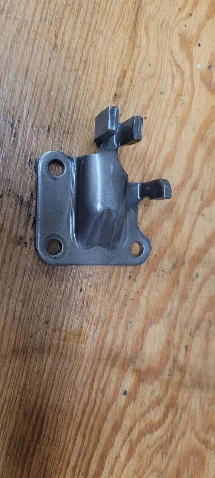 Toyota Supra MK3 1986.5-92 A340 Parking Lock Pawl Bracket 35595