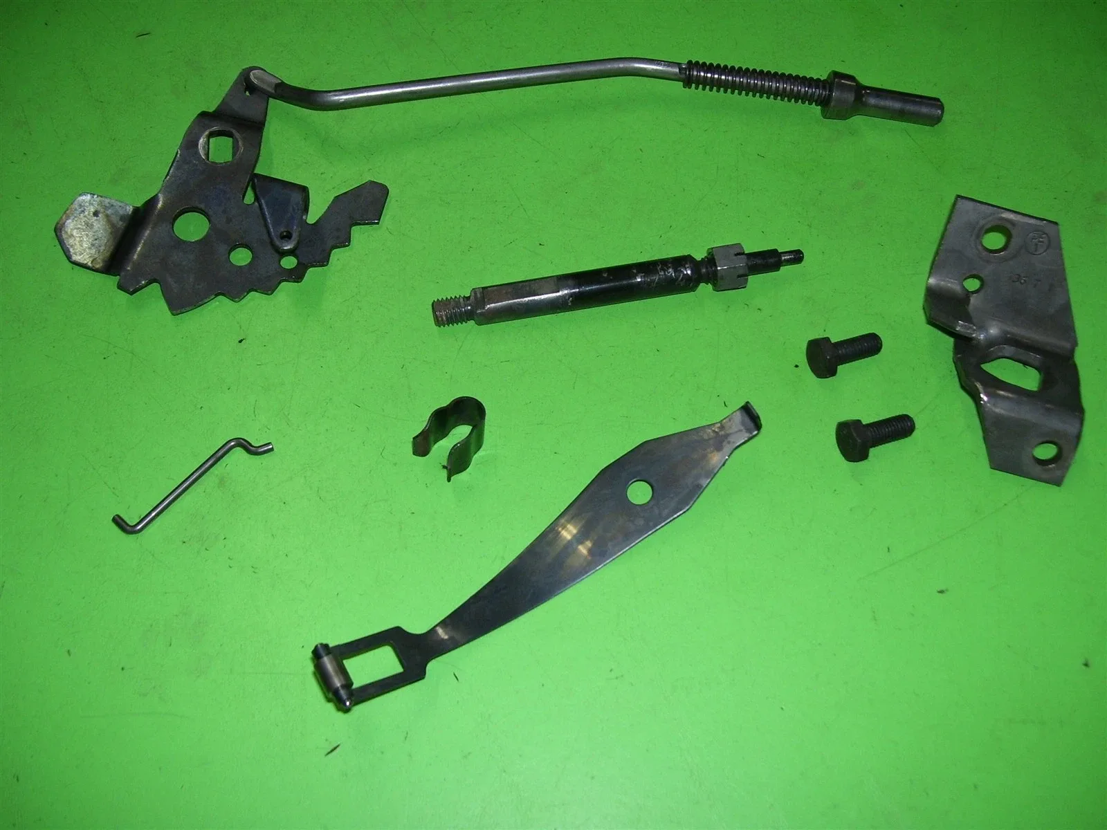 4L60E Shift Linkage automatic transmission 5.7 Chevrolet Tahoe Park Pawl Detent