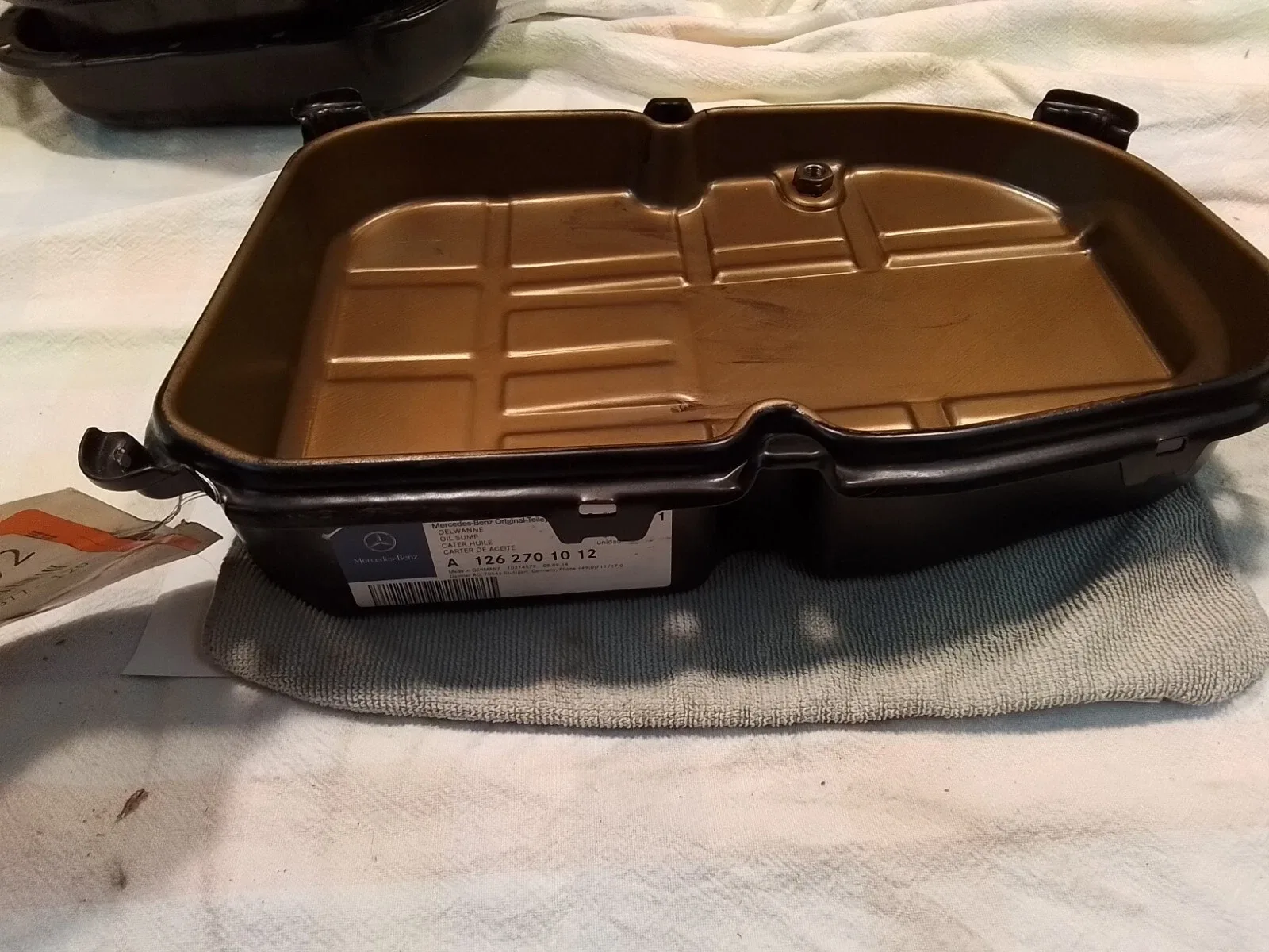 Genuine Mercedes-Benz Transmission Oil Pan 1262701012 image 2