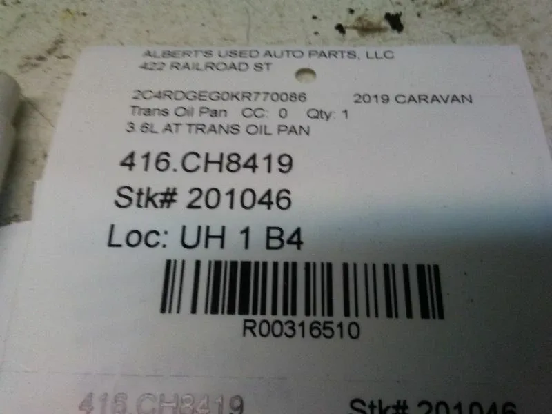 2019 Dodge Caravan 3.6L Automatic Transmission Oil Pan image 4