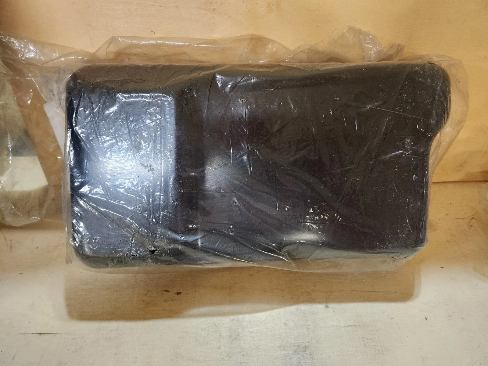 24750-86Z00 Suzuki Automatic Transmission Oil Pan image 3