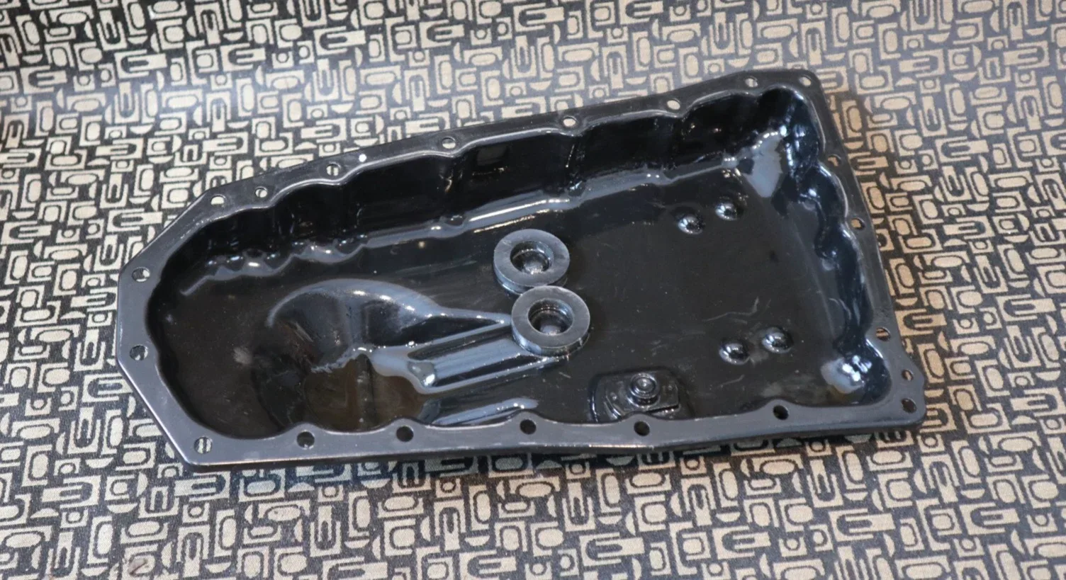 2013-16 Nissan Pathfinder 3.5L CVT Automatic Transmission Oil Pan 31390-29X0A