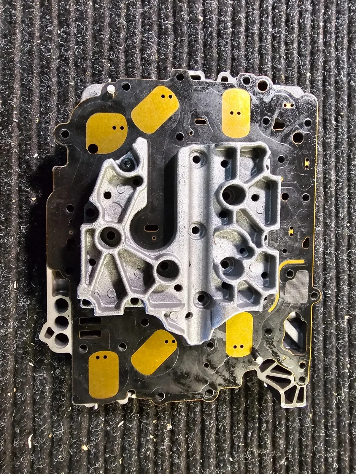 2007-2008 Chrysler Pacifica Automatic Transmission Valve Body - Rostra 55-0019 image 2