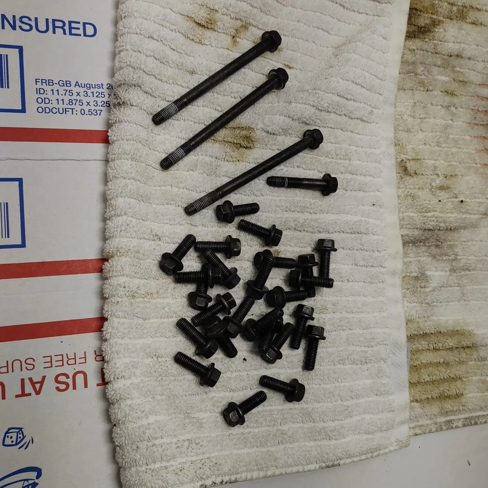 2004 04 Volvo XC90 V6 Twin Turbo Oil Pan Bolt Set Mostly Complete OEM image 4