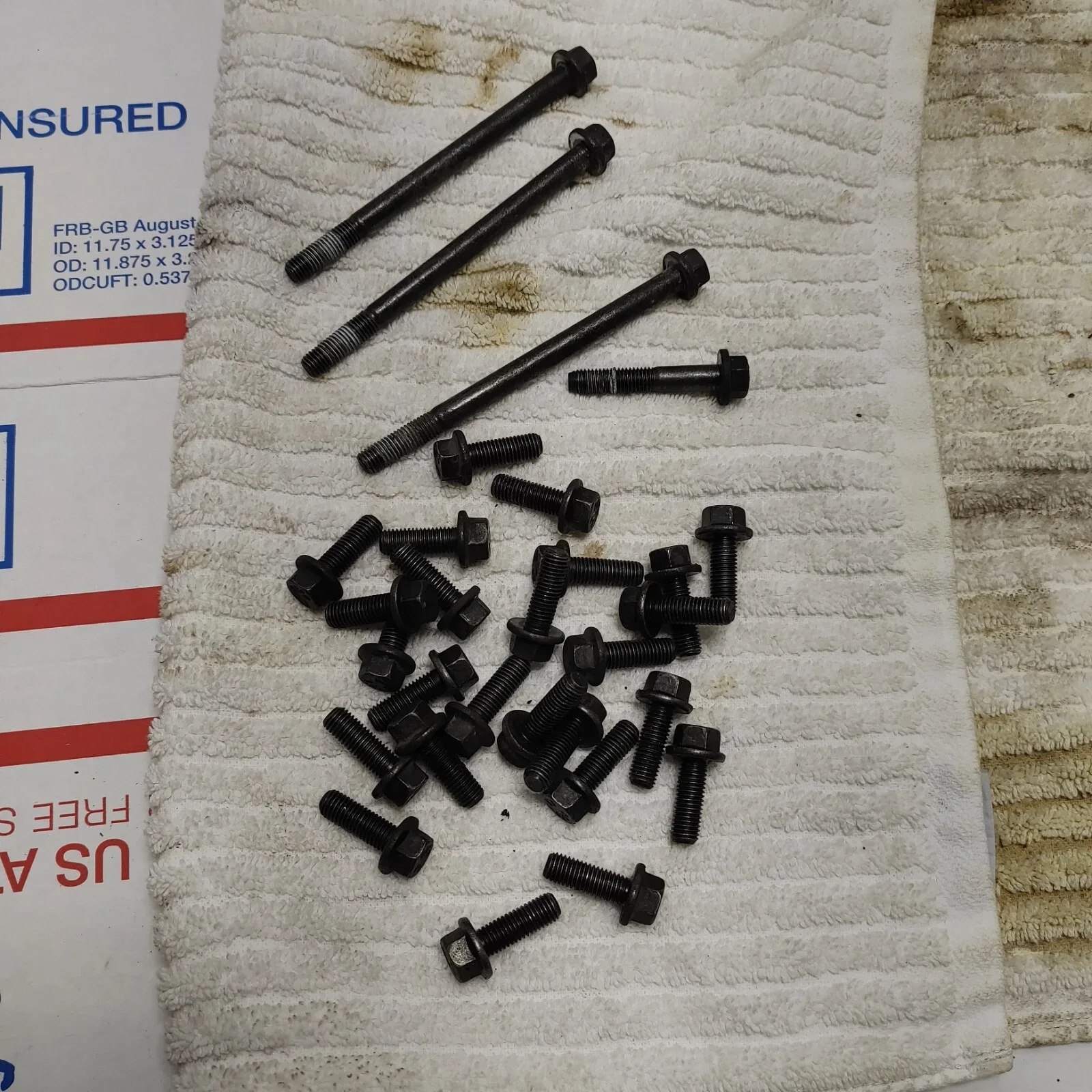 2004 04 Volvo XC90 V6 Twin Turbo Oil Pan Bolt Set Mostly Complete OEM