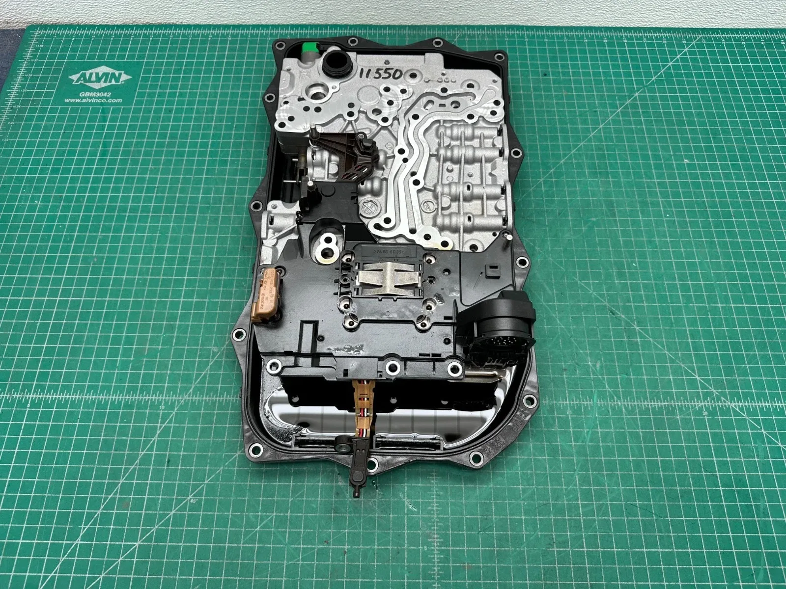 2011 BMW 550i F10 8HP-70 Valve Body Conductor Plate - 7616610