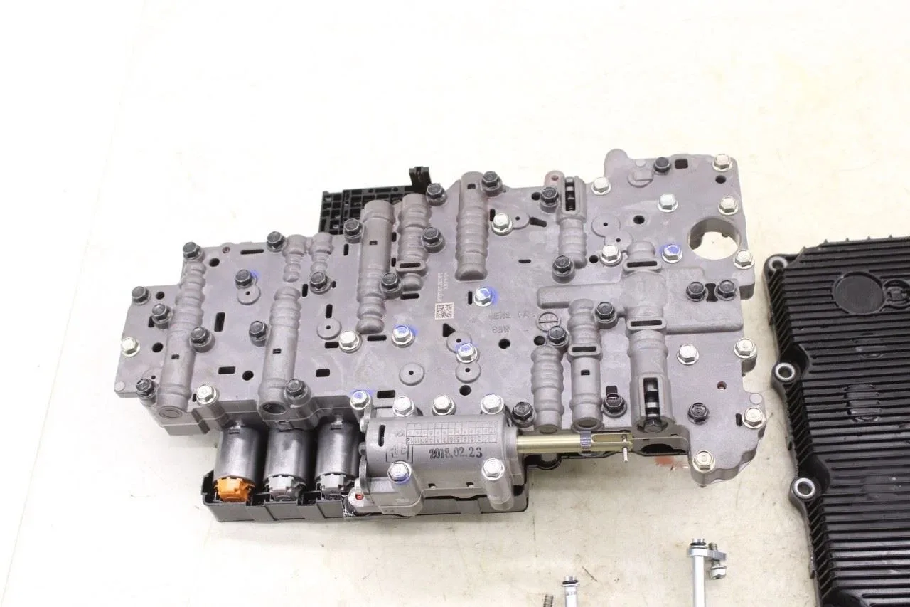 2018-2023 Kia Stinger GT2 AWD 3.3L 8-Speed Valve Body 46200-4J110 image 2