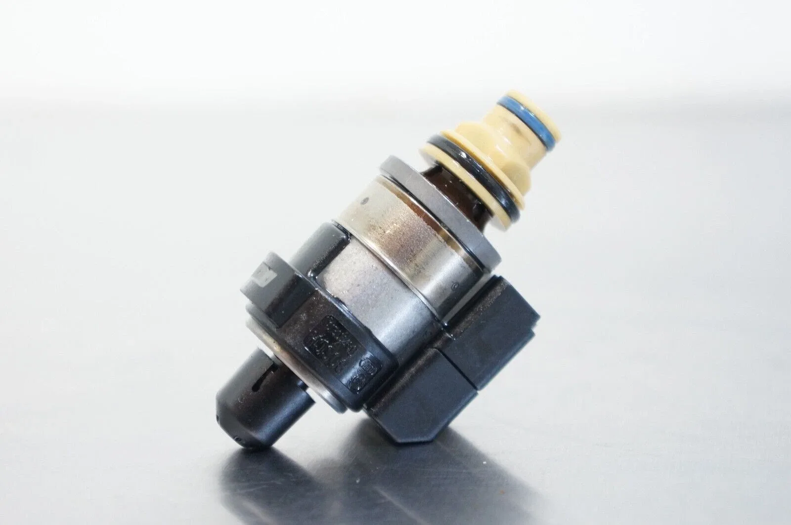Mercedes-Benz valve body solenoid A2202770898 (722.9 7G-Tronic) - SL550 CLK350 CLS550 image 3