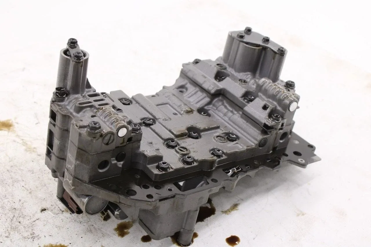 2015-2016 MINI Countryman Cooper S Valve Body (6-Spd Auto) image 3