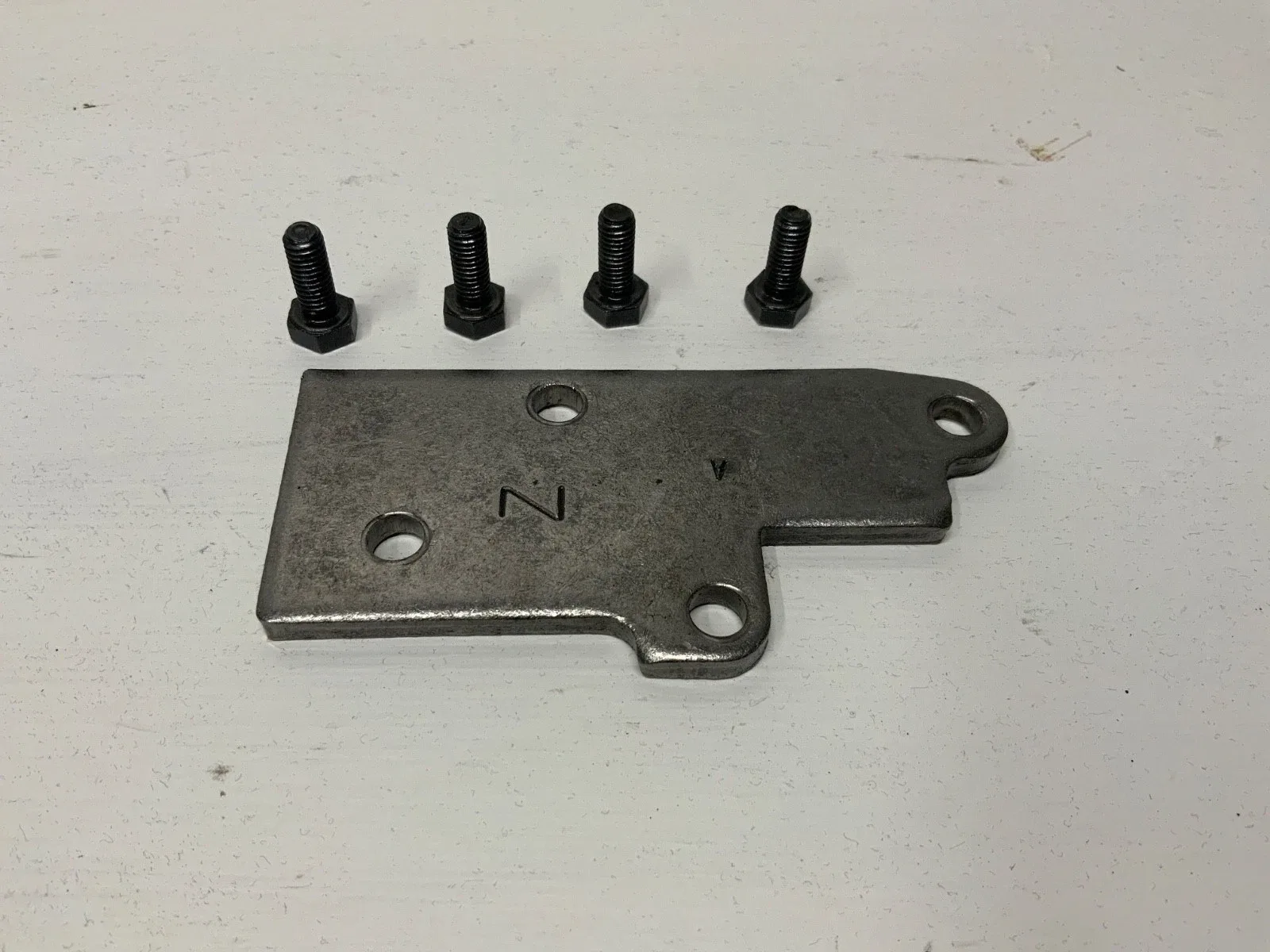 1982-1991 GM 700R4 Valve Body Spacer Plate Support