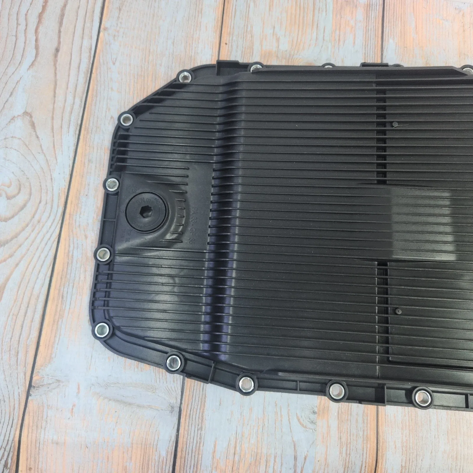 Automatic Transmission Oil Pan w Gasket fits BMW Land Rover 6HP26 Plastic Black image 2