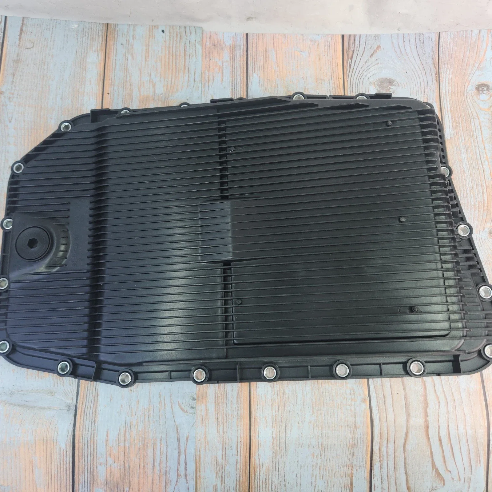 Automatic Transmission Oil Pan w Gasket fits BMW Land Rover 6HP26 Plastic Black
