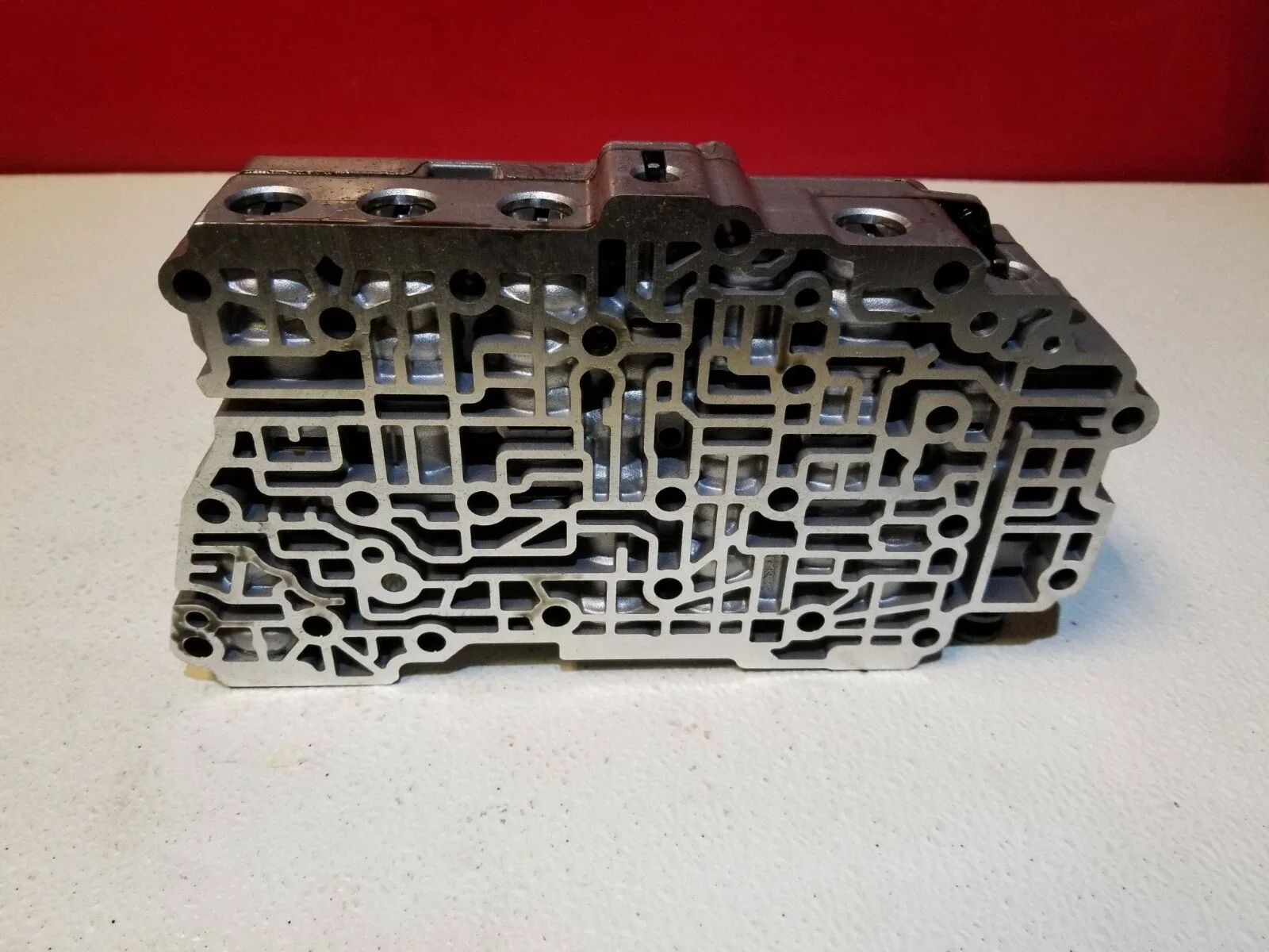 2014 Buick LaCrosse Automatic Main Control Valve Body 24249346 image 2