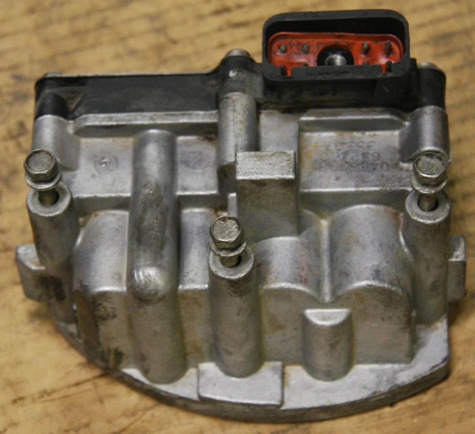 Chrysler 41TE (A604) Valve Body Solenoid Block - Used image 3