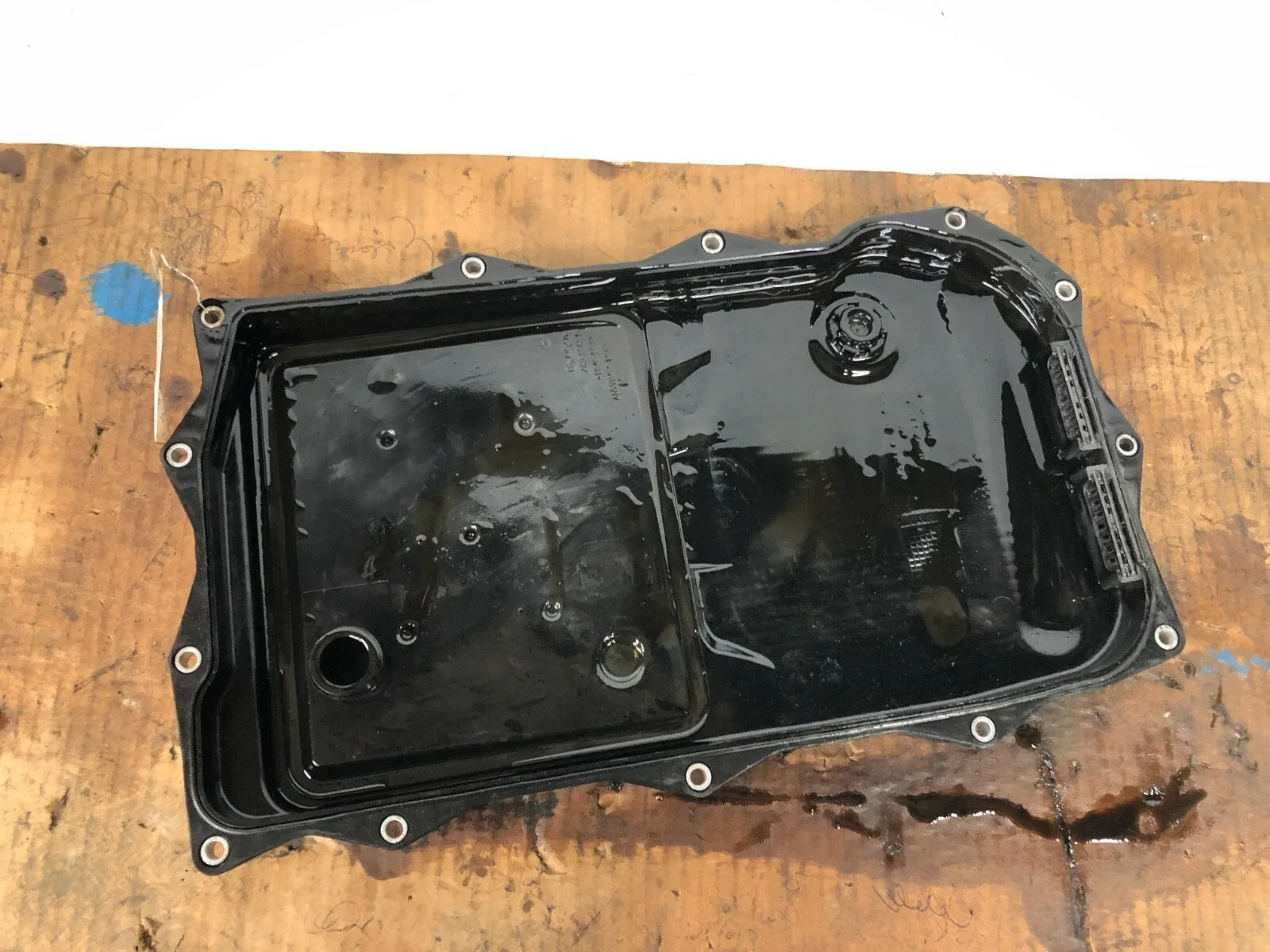 2010-2013 BMW X5 X6 4.4L Mechatronic Valve Body Cover (Valve Body) image 4