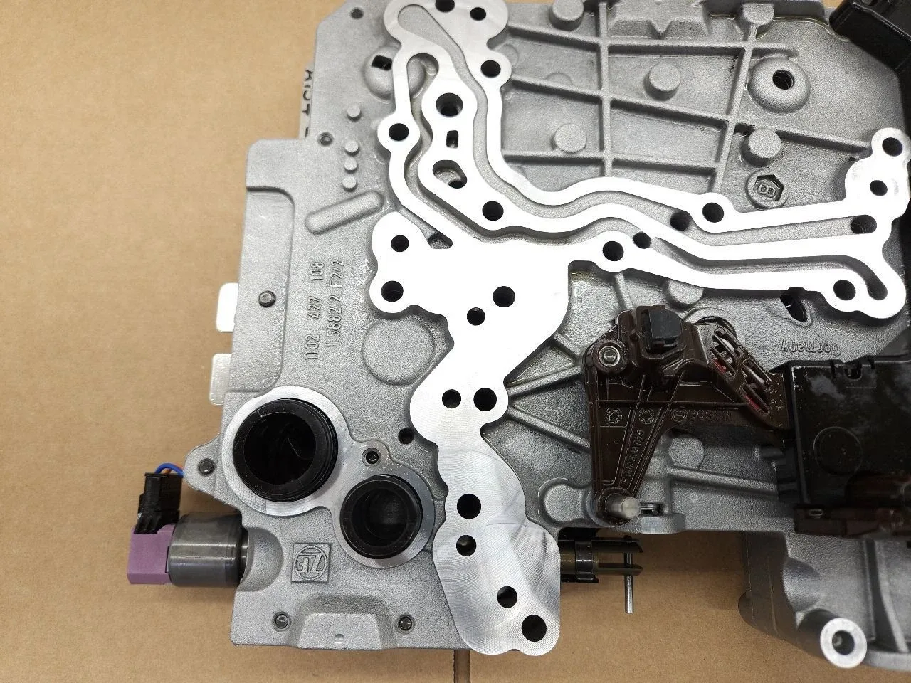 2017-2023 BMW G30 Hybrid Transmission Mechatronics Valve Body OEM 24008672572 image 3