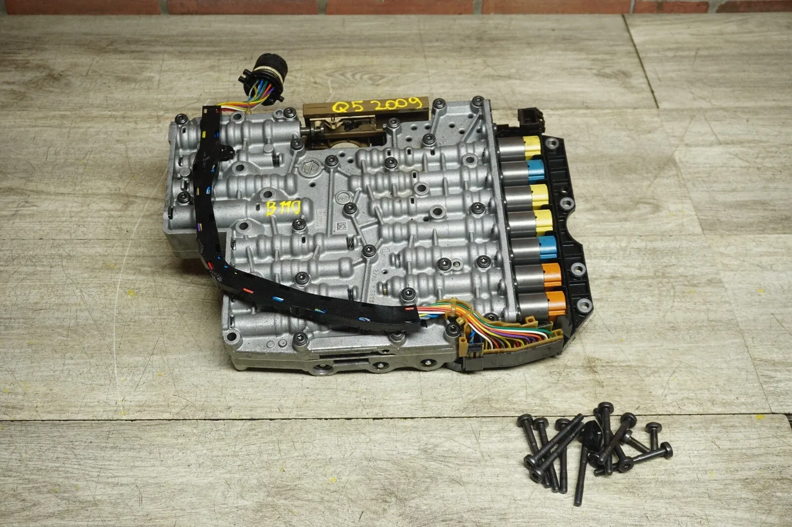 2009-2010 Audi Q5 Transmission Valve Body OEM 0260550040