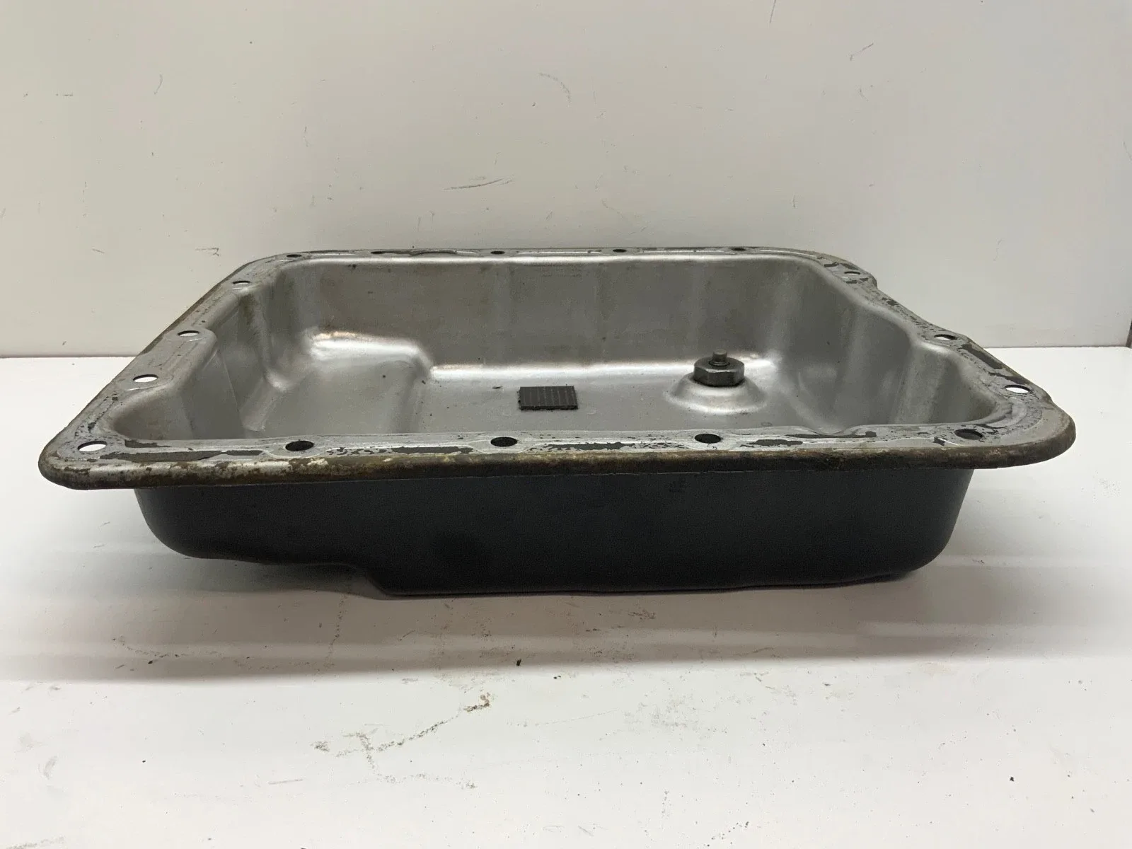1997-2012 GM 4160E Transmission Oil Pan w/ Drain Plug — 3 in Deep image 2