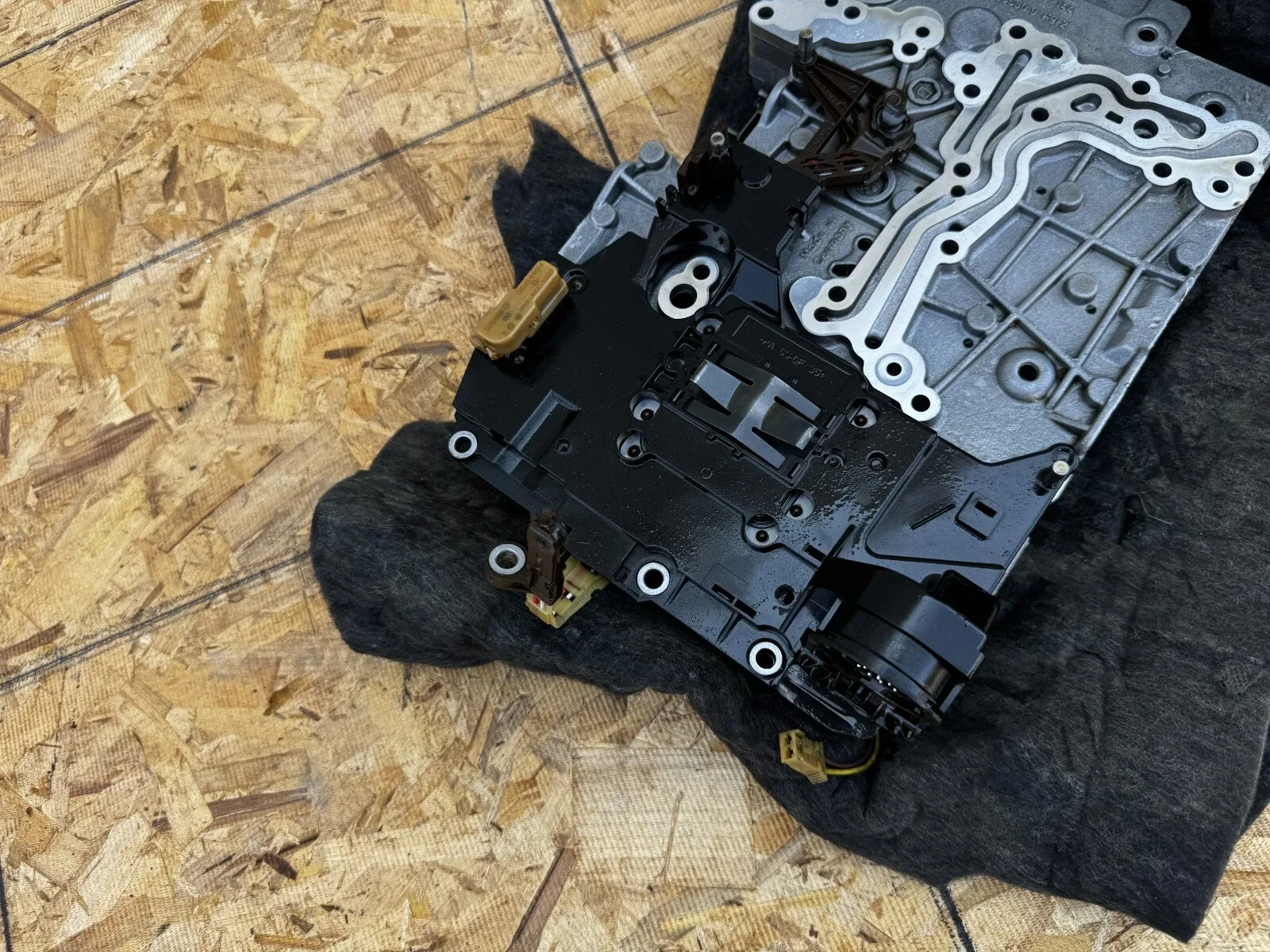 2018-2023 BMW X3/X4 Transmission Valve Body Control Unit B58 M40i OEM image 3
