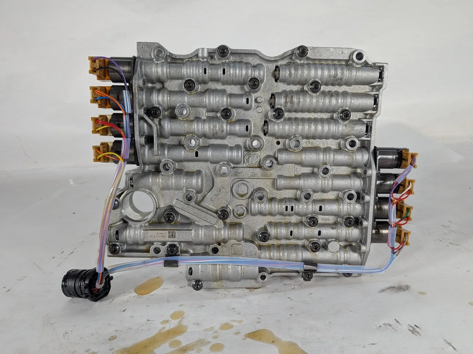 2014-2016 Porsche Panamera (970) Automatic Transmission Valve Body Mechatronics - OEM 1086327095/109 image 2