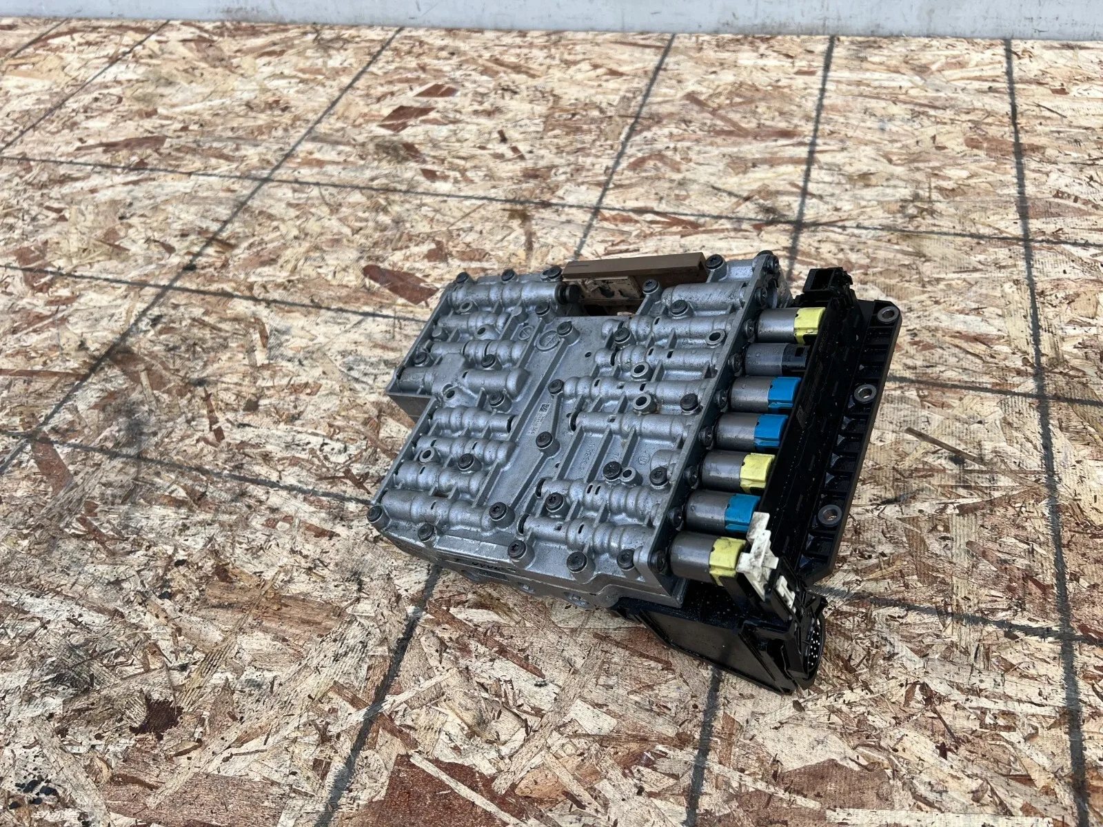 2007-2015 Jaguar XK XKR XF XJ Transmission Valve Body Control Unit
