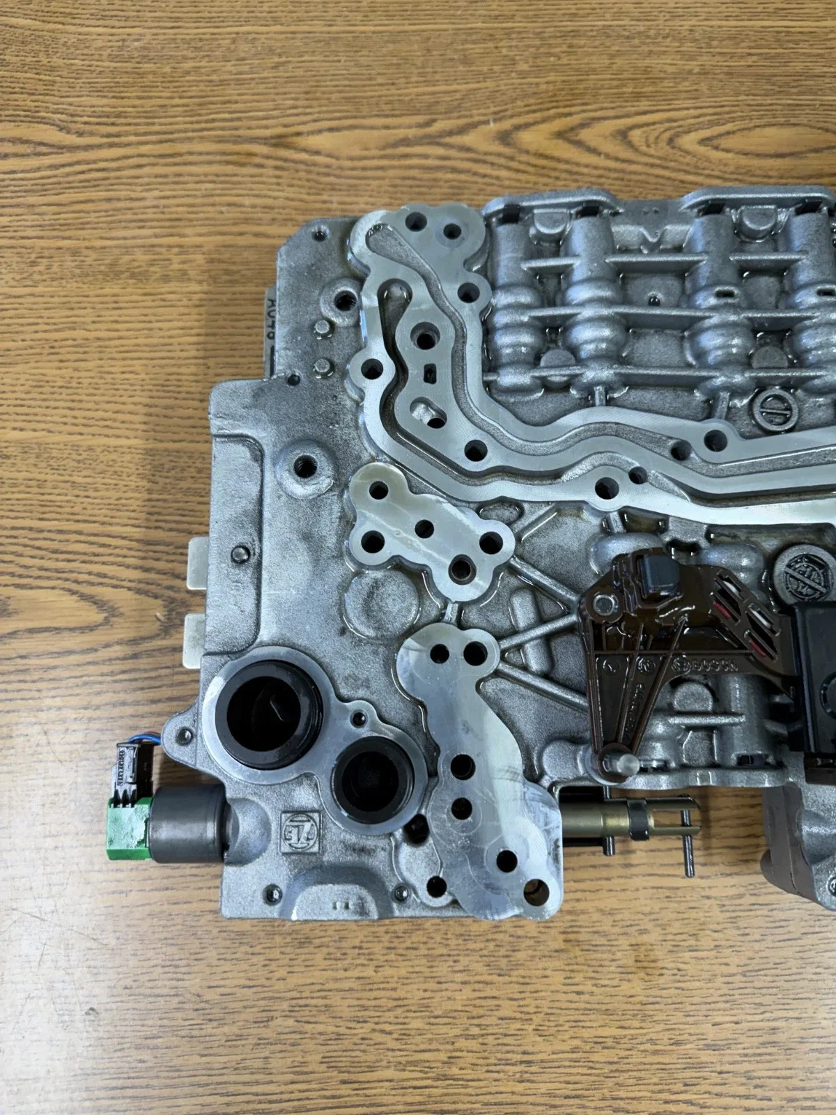 2015-2024 Maserati Ghibli Automatic Valve Body Mechatronic 673004343 image 2