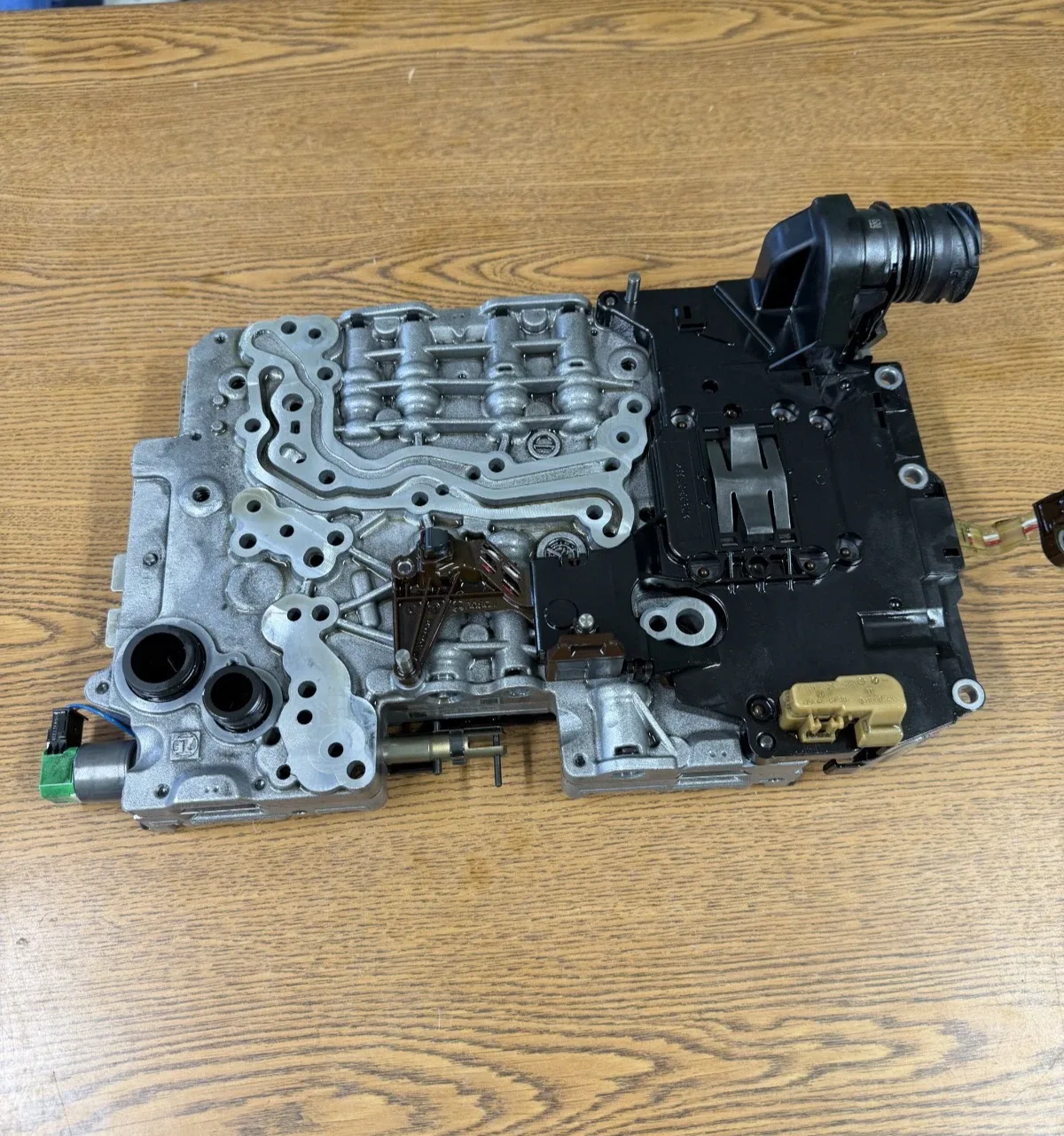2015-2024 Maserati Ghibli Automatic Valve Body Mechatronic 673004343