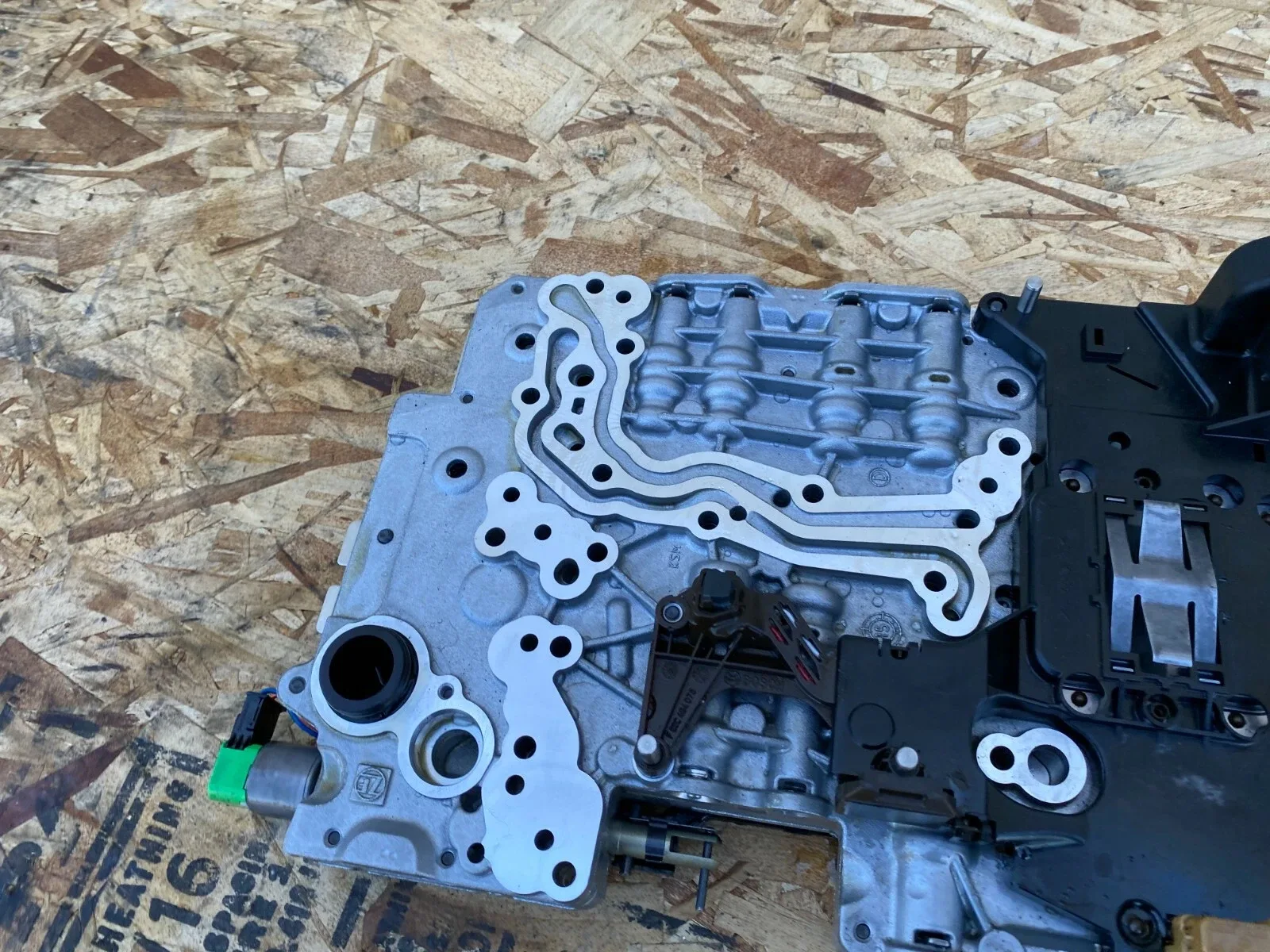 2013-2017 BMW 320i / 328i / 428i Automatic Transmission Valve Body Control Panel - MPN 4907857 image 4