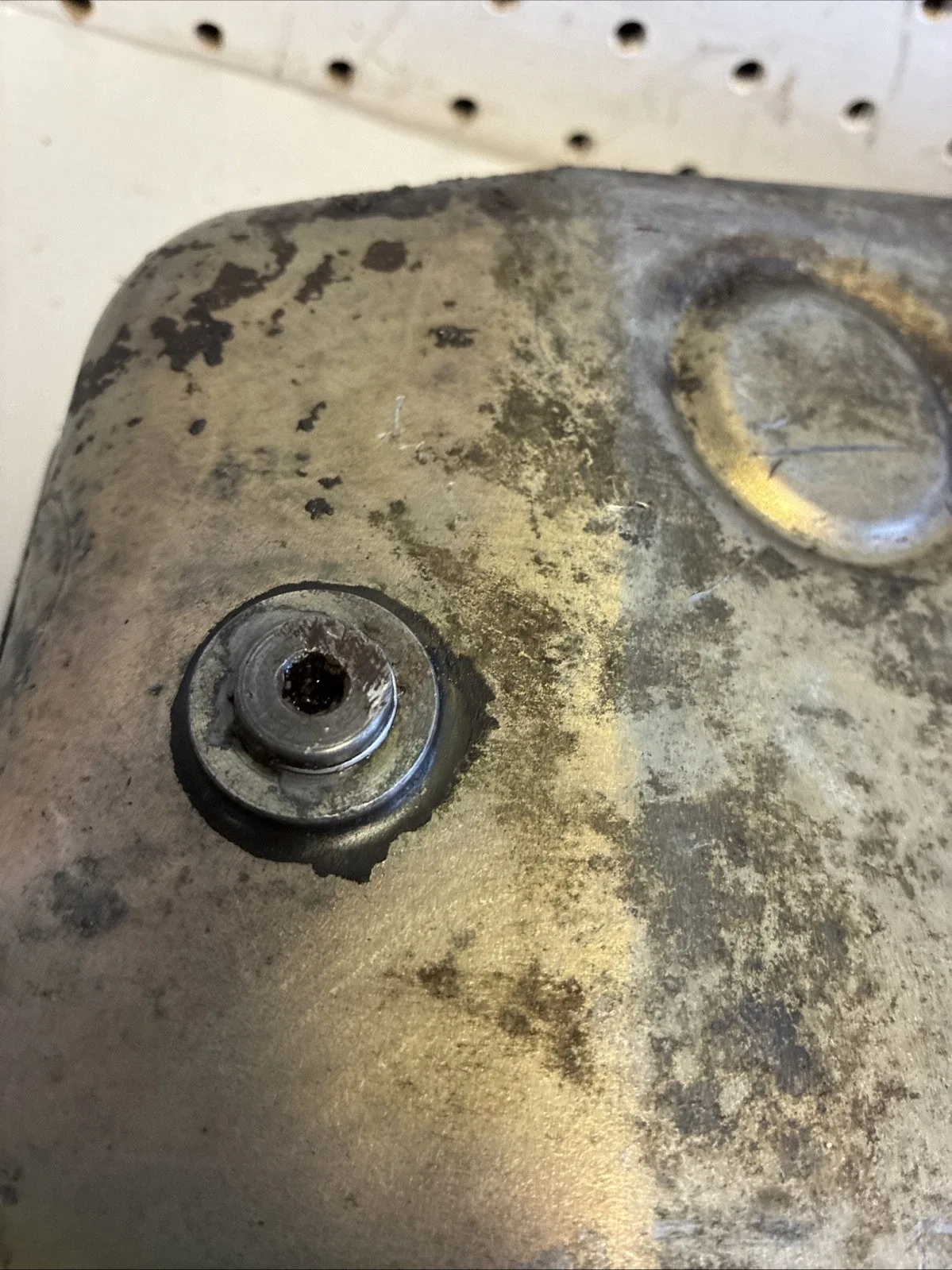 BMW E30 325i (M20) Automatic Transmission Oil Pan — MEYLE 3002411107 image 3