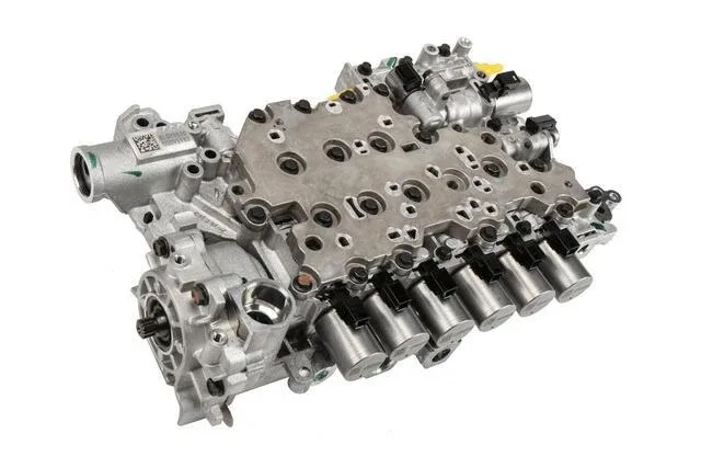 2016-2017 Chevrolet Camaro 8L45 Control Valve Body MPN 24042433 image 2