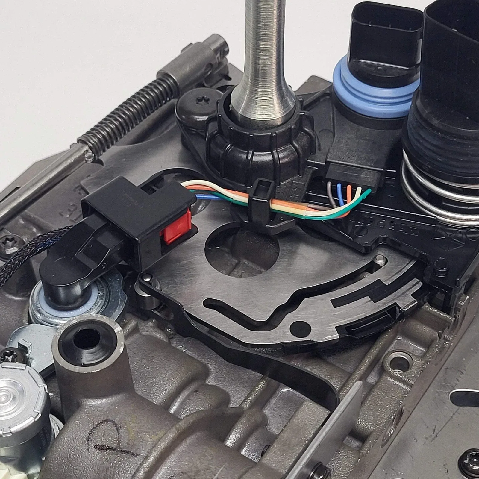 MOPAR Transmission Valve Body Kit R8051180AA (Remanufactured) image 4