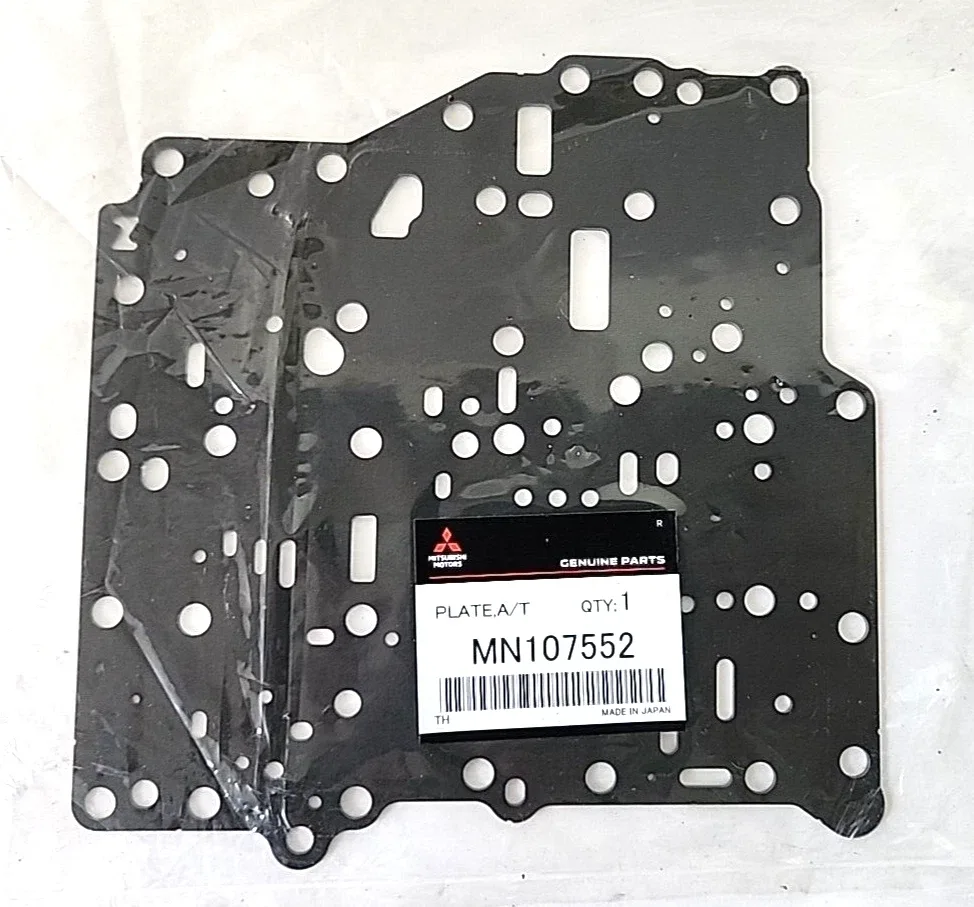 2003-2009 Mitsubishi Lancer Cedia A/T Main Valve Body Separator Plate MN107552 image 2