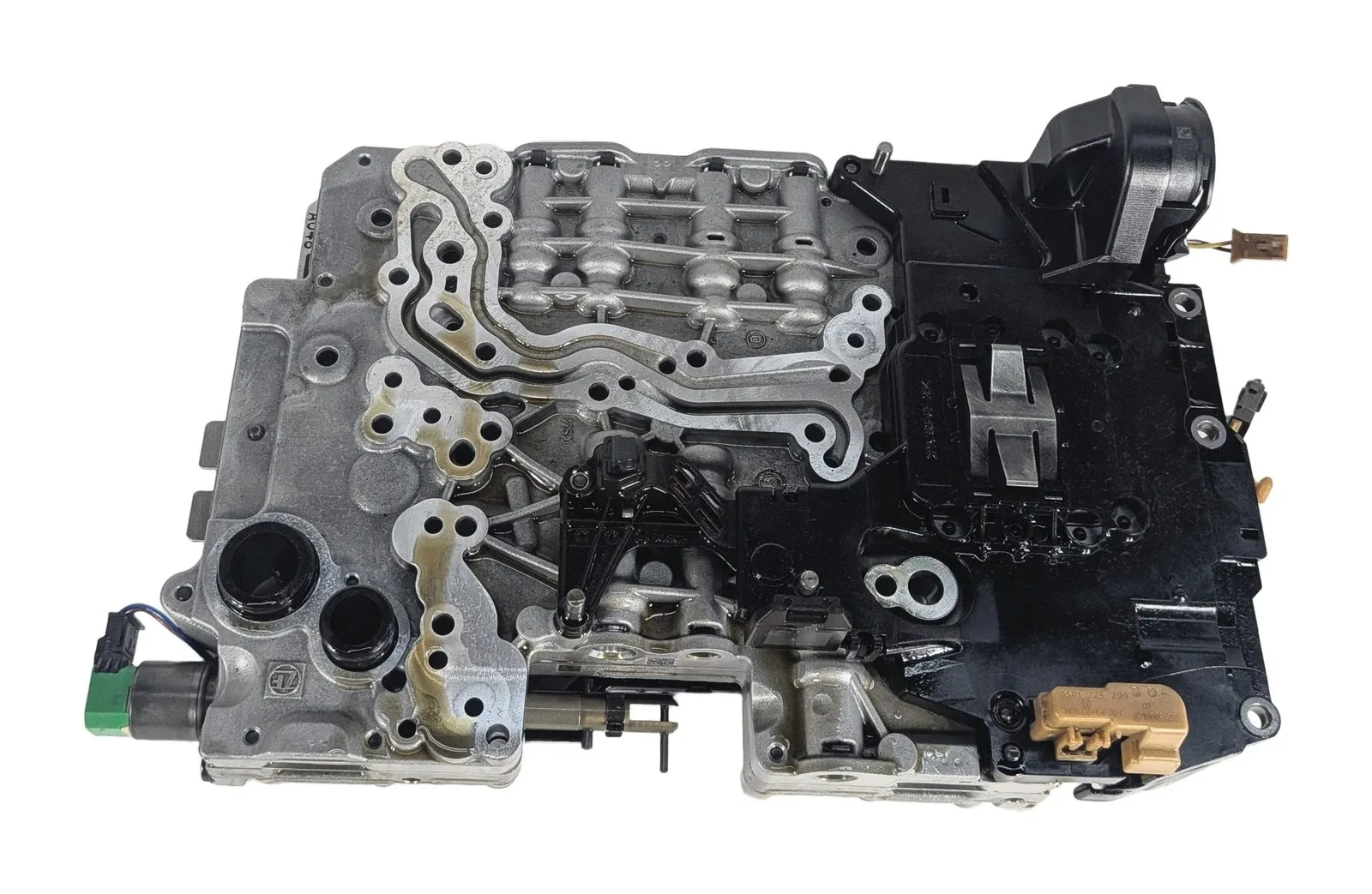 2014-2018 BMW 328i (F30) 8HP-45 Transmission Valve Body w/ Oil Pump - 6058008114 image 3