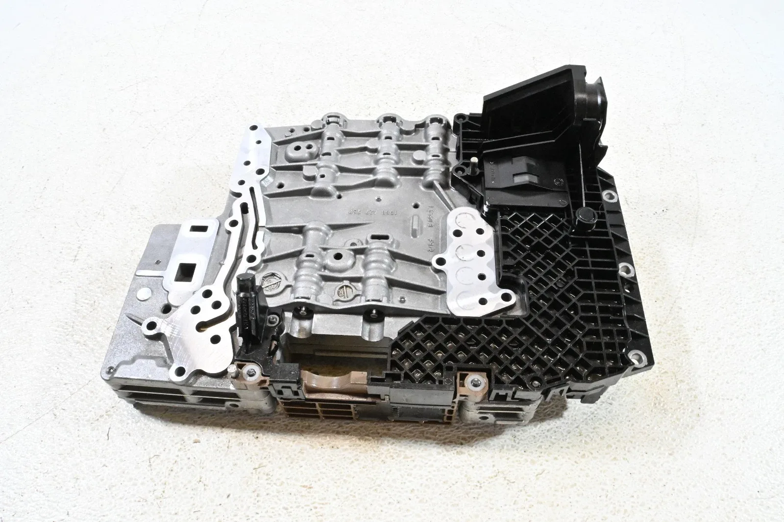 BMW 335/435/535 GA8HP45Z Valve Body Mechatronics 24347624187