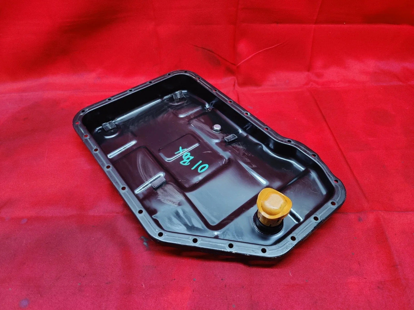 1997-2008 Porsche 911 / Boxster / Cayman Automatic Transmission Oil Pan image 2