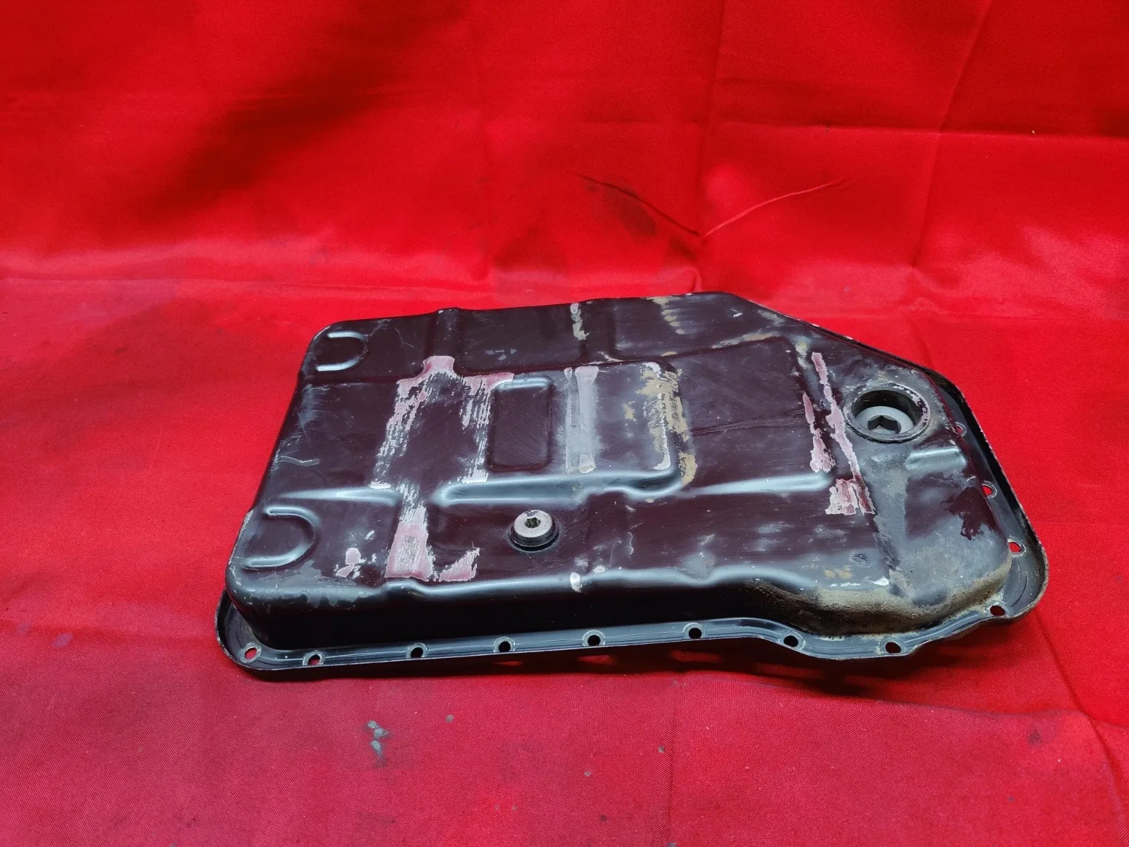1997-2008 Porsche 911 / Boxster / Cayman Automatic Transmission Oil Pan image 3
