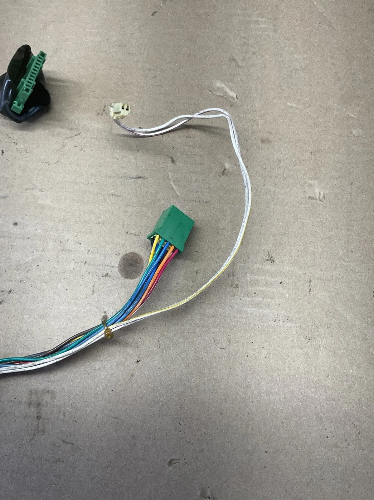 2003 Infiniti G35 5AT Valve Body Wire Harness 31705-90X11 image 4