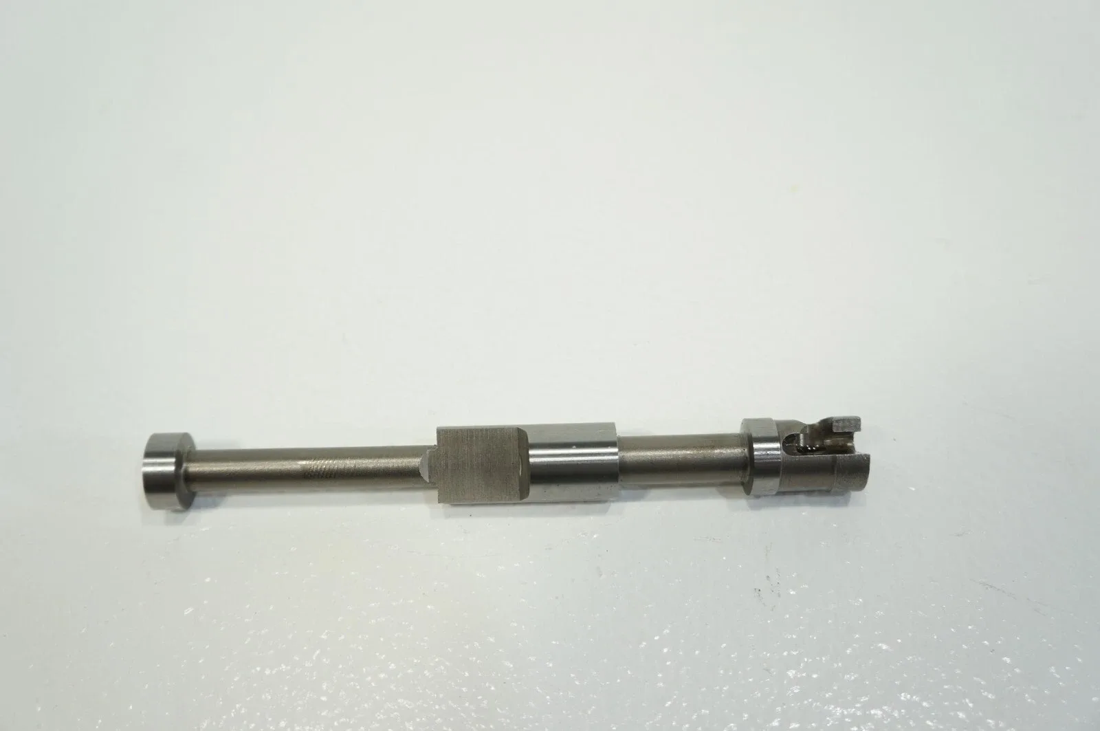 1998-2002 Pontiac Firebird 3.8L V6 Automatic Transmission Valve Body Selector Rod image 2