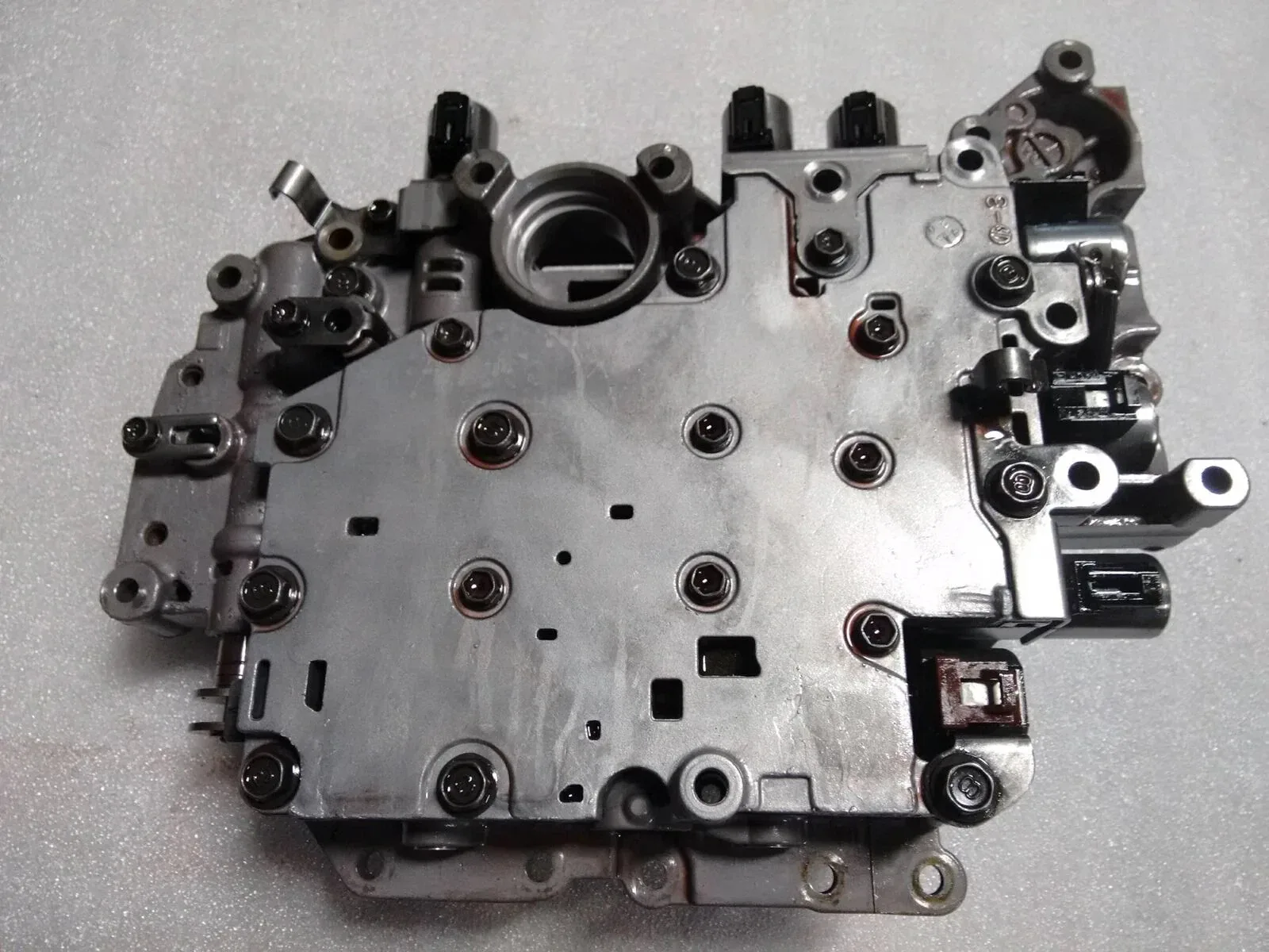 2005-Up Toyota U250E 5-Speed Valve Body 35410-33131 image 2