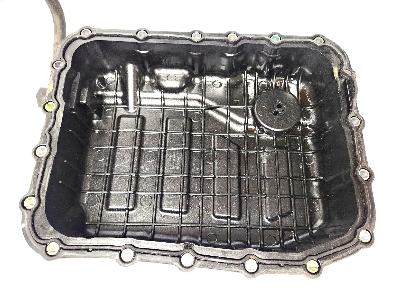 Hyundai A6GF1 Transmission Oil Pan w/ Drain Plug - Used image 3