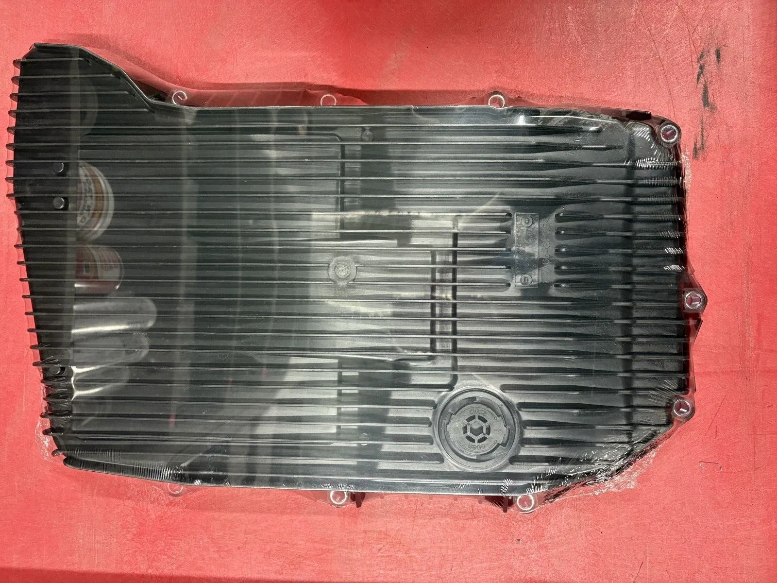 Hudson Aftermarket Audi Q7 Transmission Oil Pan & Gasket image 3