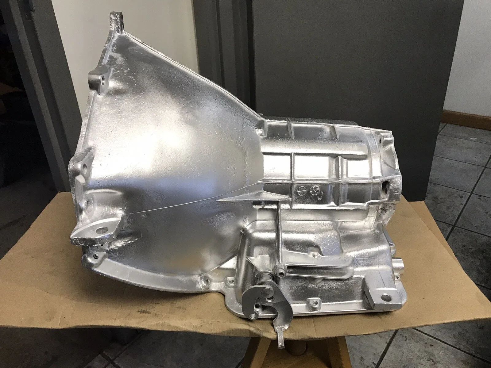 Gmc Chevy Powerglide Trans Case  And Oil Pan Empty No Parts Inside Case Only image 4