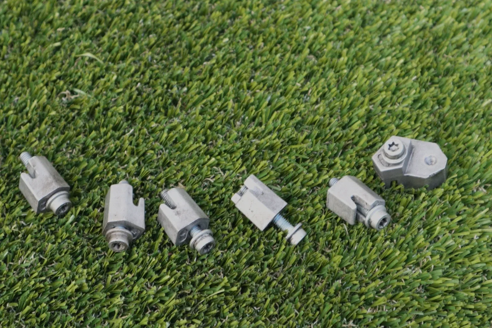 Mercedes-Benz CLK/S/SL/E/GL/C/CL Transmission Fluid Oil Pan Bolts Clips image 4