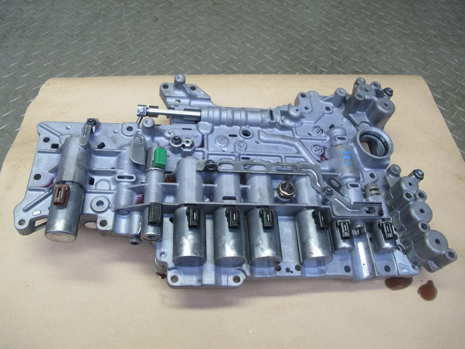 2008-2009 Lexus IS-F AA80E Automatic Transmission Valve Body Mechatronic OEM