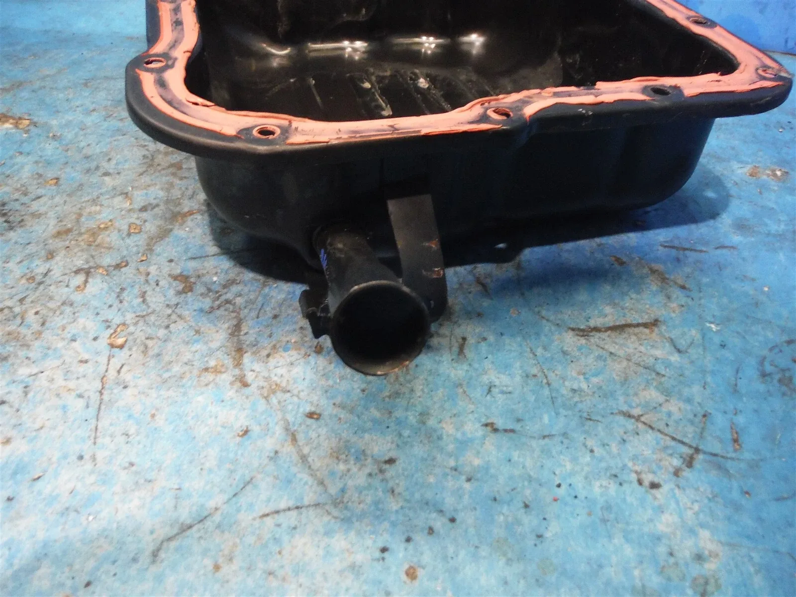 F4A51, W4A51(W4A5A) Hyundai / Mitsubishi side oil pan 3 1/2" tube image 4