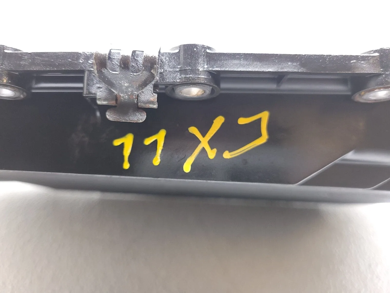 10 11 12 13 JAGUAR XJ AUTO TRANSMISSION VALVE BODY OIL PAN 6808575 OEM ZF image 2