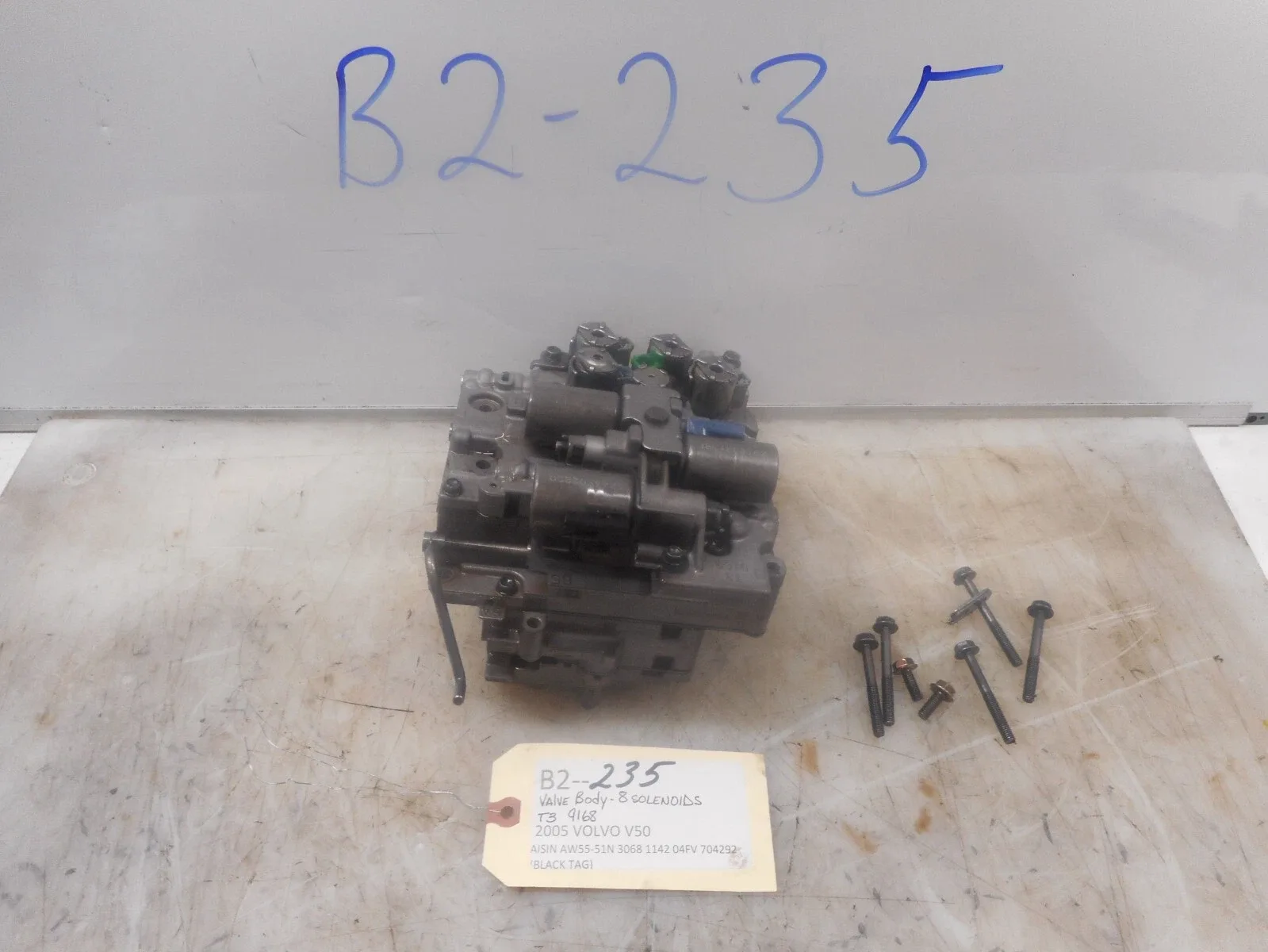 2005 Volvo V50 Valve Body (AISIN) - 8 Solenoids image 3