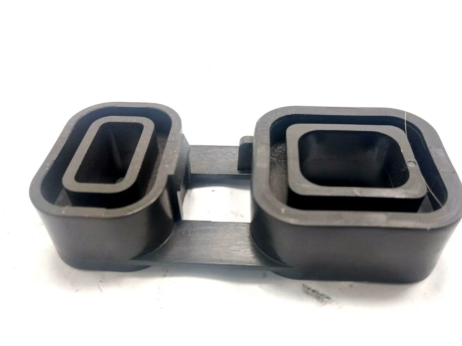Pump-to-Valve-Body Support Grommet for 6R60/6R80/ZF6HP26 - 0501-215-718 image 2